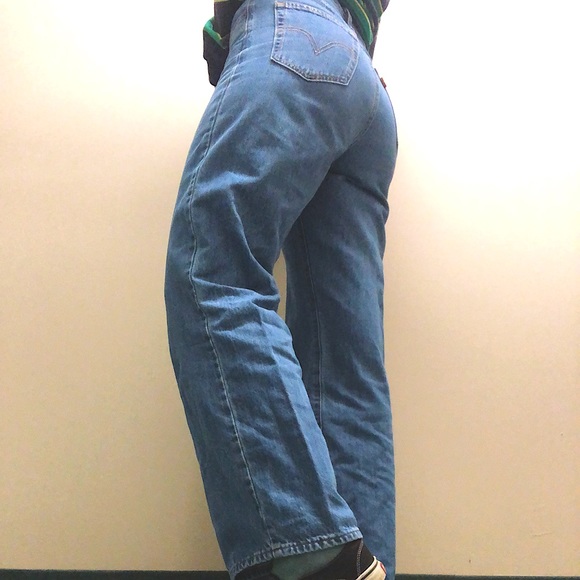 Levi’s HighWaisted Straight Jean (31”) - Picture 5 of 5
